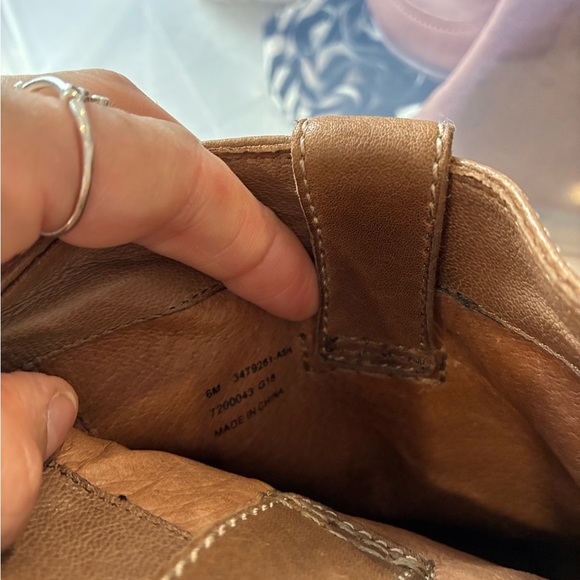 Frye Women's Anna Short Round Toe Leather Boots size 6 - Picture 4 of 7